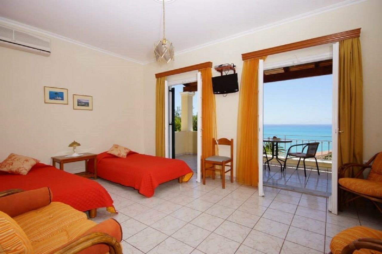 Alexandra Natalia Apartments Агиос-Гордиос Экстерьер фото
